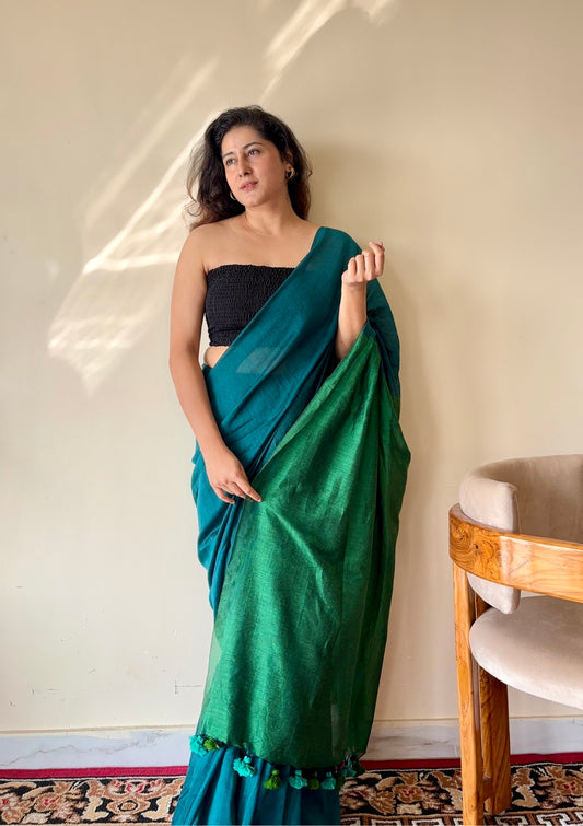 Mrinalini Peacock Blue and Green Soft Cotton Mulmul Saree with Tassels - Qatha 