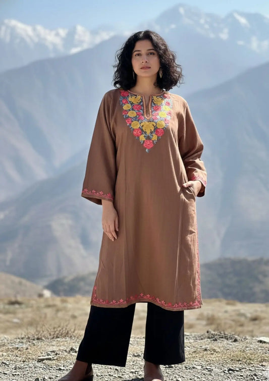 Fareeha | Beige Brown Woollen Kashmiri Phiran with Floral Aari Embroidery