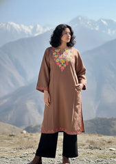 Fareeha | Beige Brown Woollen Kashmiri Phiran with Floral Aari Embroidery