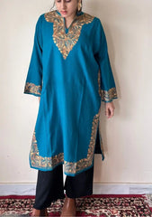 Rooni | Teal Blue Woollen Kashmiri Phiran with Floral Aari Embroidery