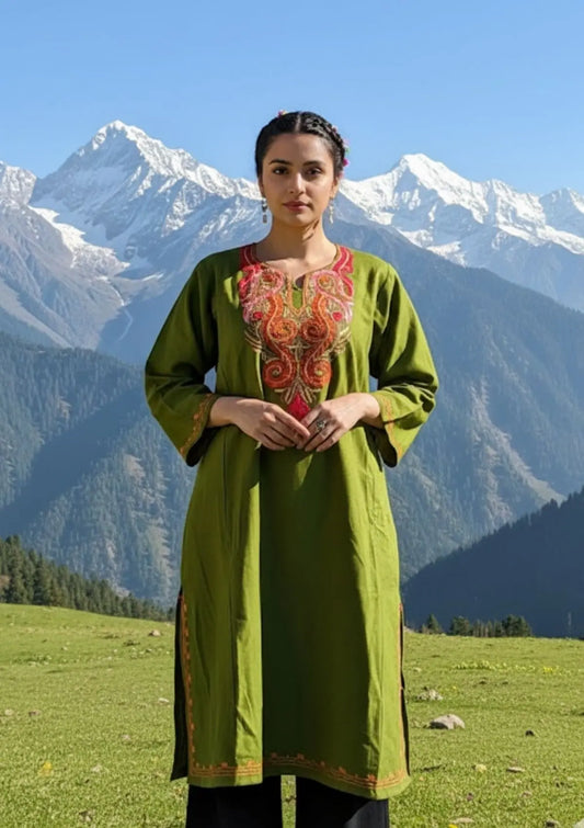 Darya | Grey Woollen Kashmiri Phiran with Floral Embroidery