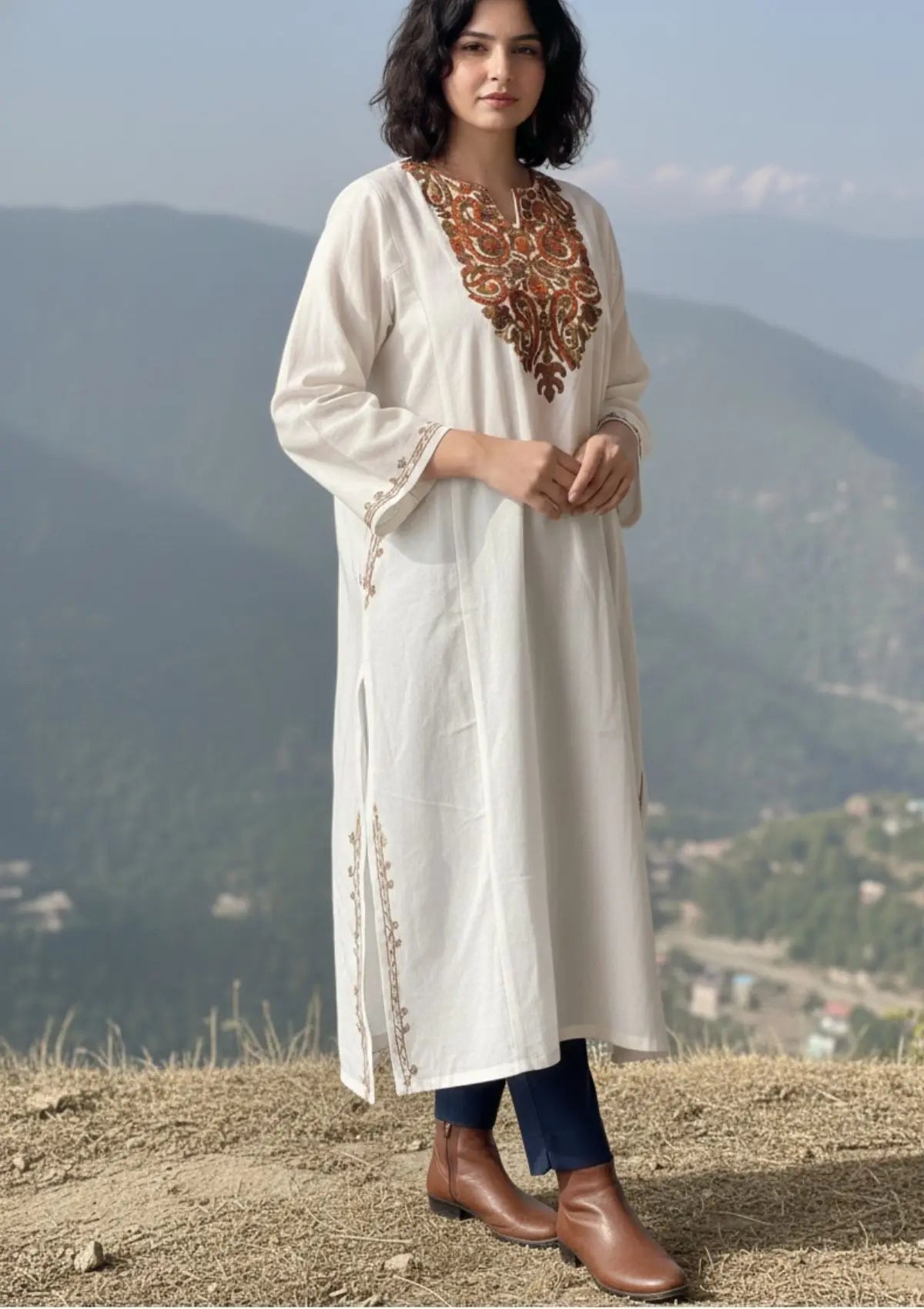 Naira | White Woollen Kashmiri Phiran with Floral Aari Embroidery