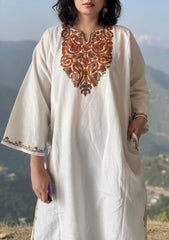 Naira | White Woollen Kashmiri Phiran with Floral Aari Embroidery