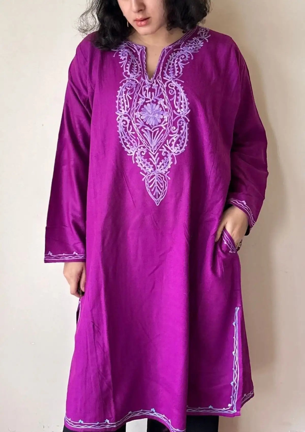 Mehnaz | Rani Pink Woollen Kashmiri Phiran with Floral Aari Embroidery
