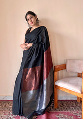 Tamira Black Pure Handloom Cotton Saree with Silver and Copper Tissue Pallu - Qatha 