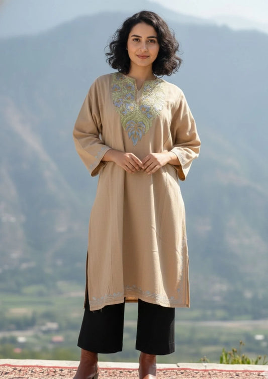 Sheen | Cream Woollen Kashmiri Phiran with Floral Aari Embroidery