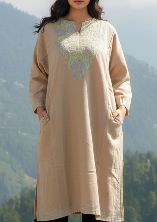 Sheen | Cream Woollen Kashmiri Phiran with Floral Aari Embroidery