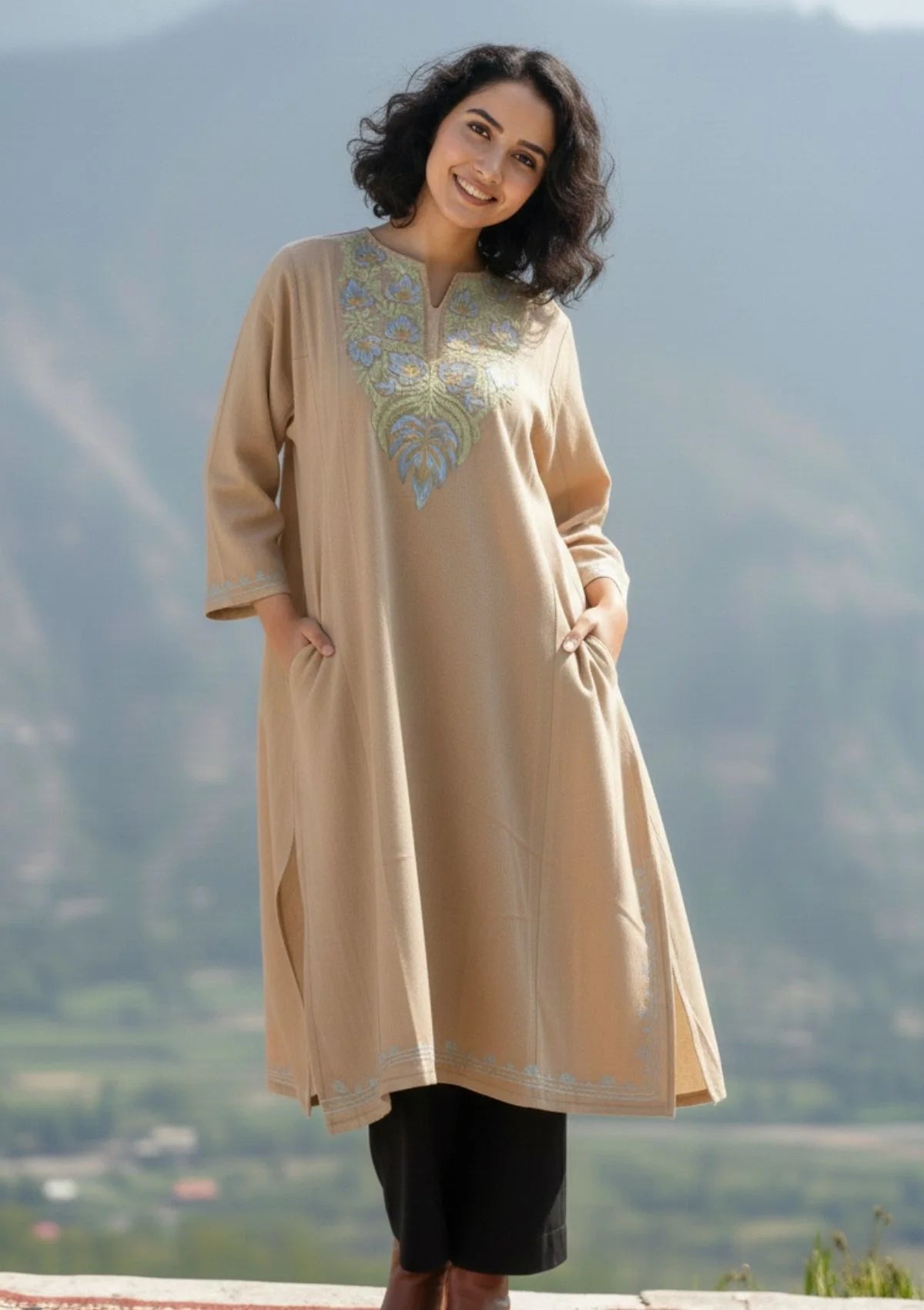 Sheen | Cream Woollen Kashmiri Phiran with Floral Aari Embroidery
