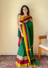 Aarini Green Temple Border Handloom Pure Cotton Saree - Qatha 