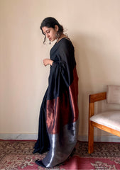 Tamira Black Pure Handloom Cotton Saree with Silver and Copper Tissue Pallu - Qatha 