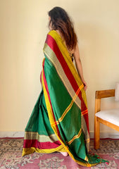 Aarini Green Temple Border Handloom Pure Cotton Saree - Qatha 